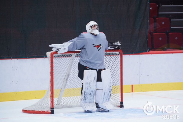 Ги Буше снял отпускную "ржавчину" с хоккеистов "Авангарда" Ги Буше снял отпускную "ржавчину" с хоккеистов "Авангарда"