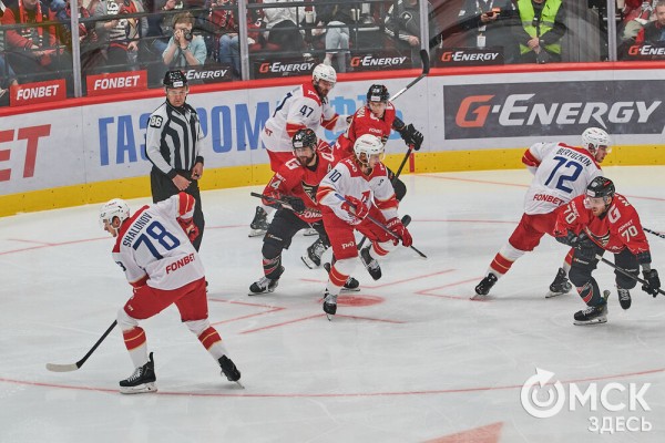 "Авангард" забросил три безответные шайбы "Локомотиву" на Кубке Блинова