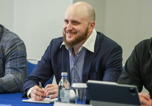 Политолог Попов отметил повышенное внимание федеральных властей к Омской области