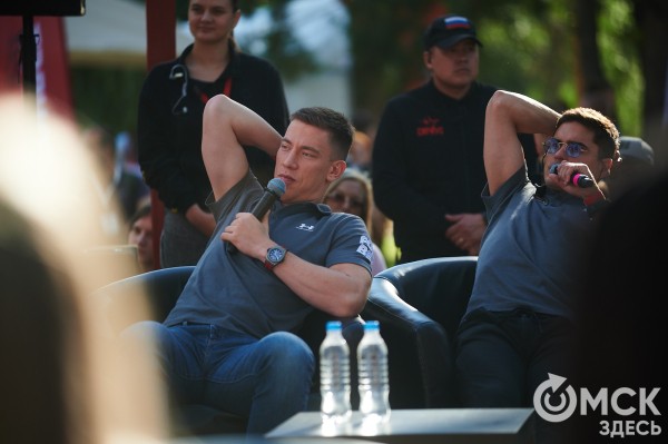 Оперились! "Авангард" презентовался к новому сезону Оперились! "Авангард" презентовался к новому сезону