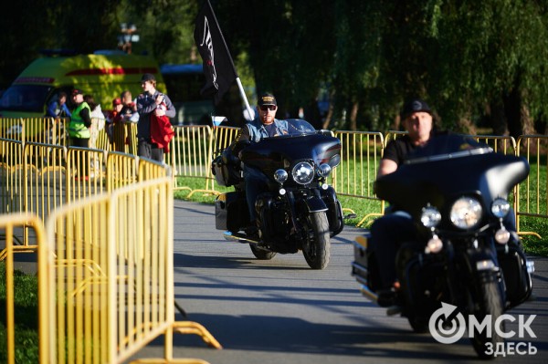 Оперились! "Авангард" презентовался к новому сезону Оперились! "Авангард" презентовался к новому сезону
