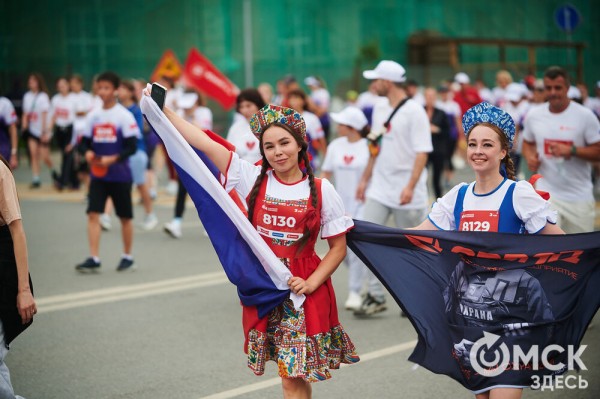 Россиянин Андрей Янович прервал победную серию кенийцев на Сибирском международном марафоне - 2025