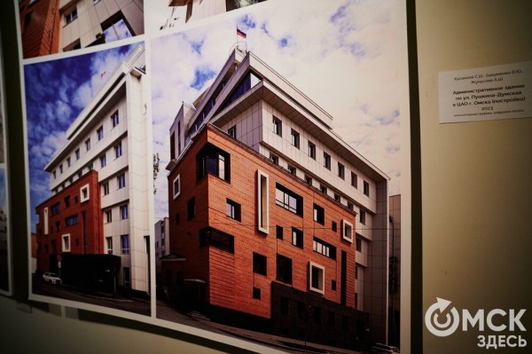 Корабли, яхты и неизвестный герой. Победители выставки "Омск: здесь и сейчас"