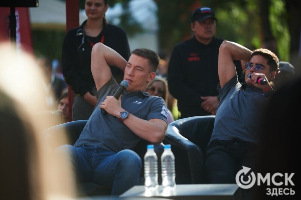 Оперились! "Авангард" презентовался к новому сезону Оперились! "Авангард" презентовался к новому сезону