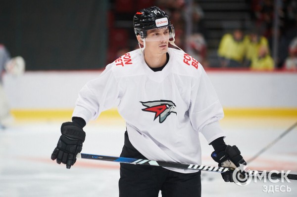 Ги Буше снял отпускную "ржавчину" с хоккеистов "Авангарда" Ги Буше снял отпускную "ржавчину" с хоккеистов "Авангарда"