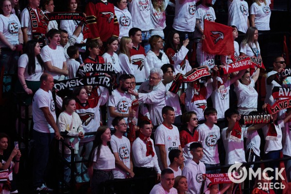 "Авангард" забросил три безответные шайбы "Локомотиву" на Кубке Блинова