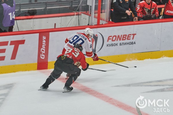 "Авангард" забросил три безответные шайбы "Локомотиву" на Кубке Блинова