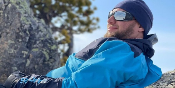 Омич Иван Давыдов завершил свой беговой проект от Кызыла до Карагемского прорыва