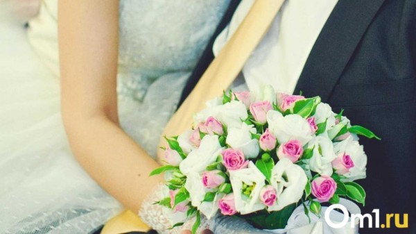 Невеста сбежала со свадьбы ради матча омского ФК «Иртыш»