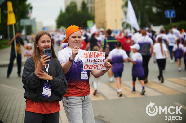 Россиянин Андрей Янович прервал победную серию кенийцев на Сибирском международном марафоне - 2025