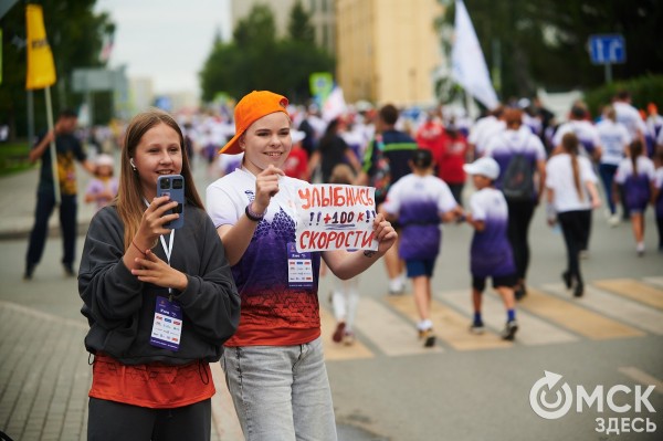 Россиянин Андрей Янович прервал победную серию кенийцев на Сибирском международном марафоне - 2025