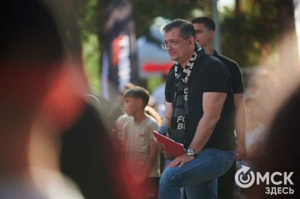 Оперились! "Авангард" презентовался к новому сезону Оперились! "Авангард" презентовался к новому сезону