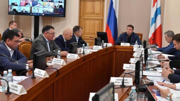 В Омске проведут серию осенних субботников