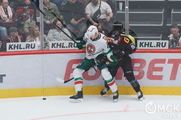 Оборона бьёт атаку. "Ястребы" начали сезон с поражения