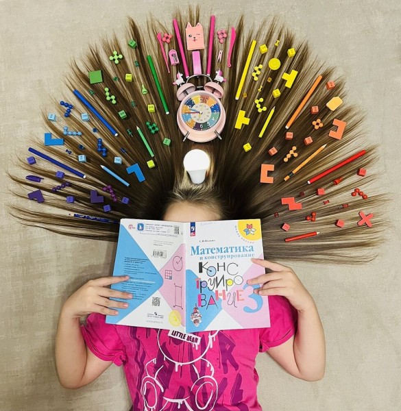 Плоские шедевры: в Омске выбрали лучшие кадры с магией инженерии и творчества