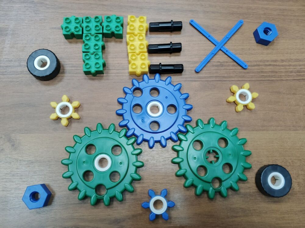 Плоские шедевры: в Омске выбрали лучшие кадры с магией инженерии и творчества