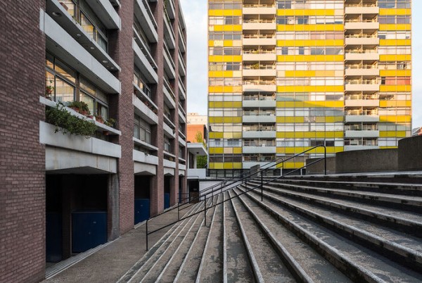 Слепые пятна и guilty pleasure. Архитектурная фотография как способ раскрывать невидимое, а не страдать по ушедшему