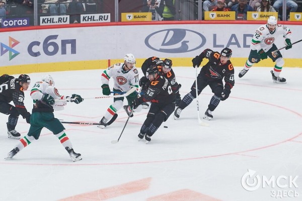 Оборона бьёт атаку. "Ястребы" начали сезон с поражения