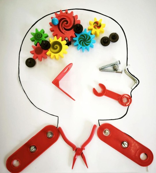 Плоские шедевры: в Омске выбрали лучшие кадры с магией инженерии и творчества