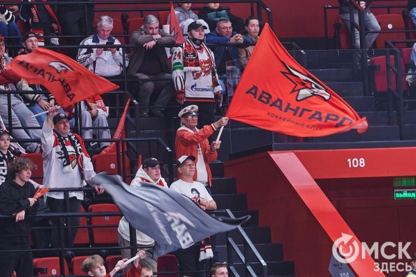 Первый в сезоне хет-трик принёс "Авангарду" победу над "Динамо"