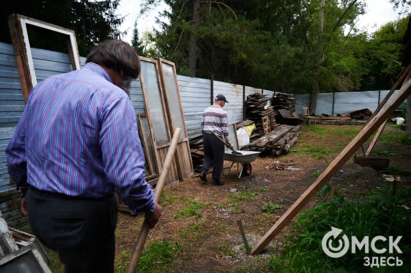 От заброшки к музею. Как омские краеведы возвращают к жизни лечебницу XIX века