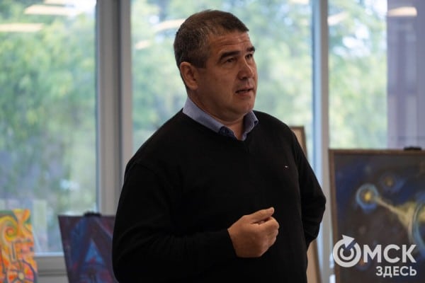 Квантовые вибрации: художники разгадывают тайны цифровой вселенной через цвет и форму