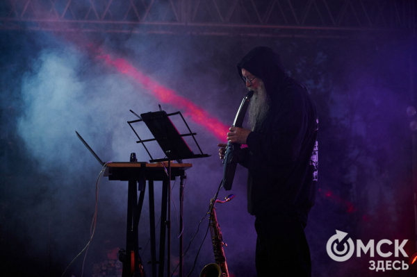 Движение вперёд: начало "ОмФеста-2025" - экспедиция в мир стартапов и неограниченных возможностей