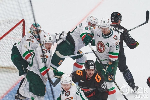 Оборона бьёт атаку. "Ястребы" начали сезон с поражения