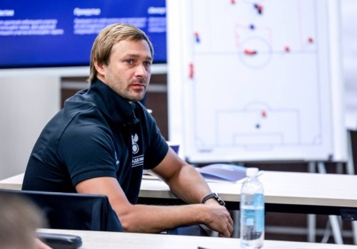 Президент «Иртыша» Сычев задумался о возобновлении футбольной карьеры Президент «Иртыша» Сычев задумался о возобновлении футбольной карьеры