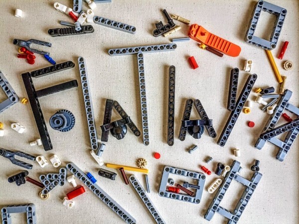 Плоские шедевры: в Омске выбрали лучшие кадры с магией инженерии и творчества