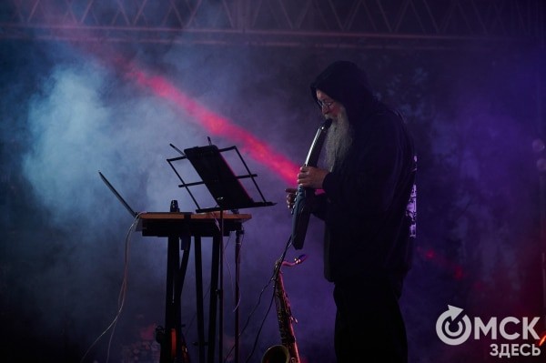 Движение вперёд: начало "ОмФеста-2025" - экспедиция в мир стартапов и неограниченных возможностей