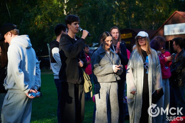 Движение вперёд: начало "ОмФеста-2025" - экспедиция в мир стартапов и неограниченных возможностей