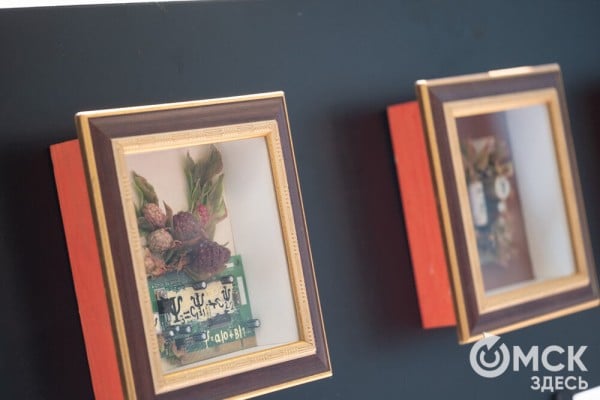 Квантовые вибрации: художники разгадывают тайны цифровой вселенной через цвет и форму