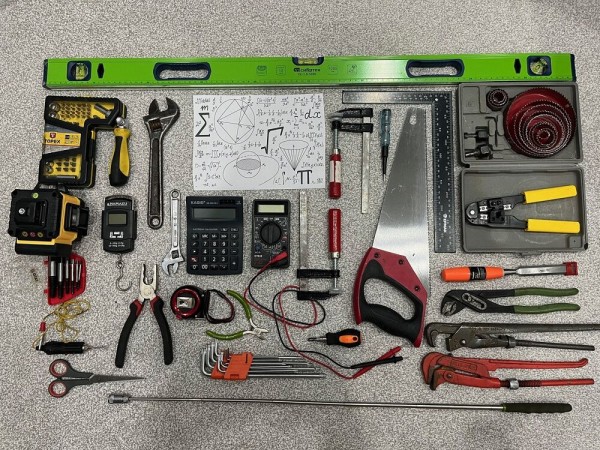 Плоские шедевры: в Омске выбрали лучшие кадры с магией инженерии и творчества