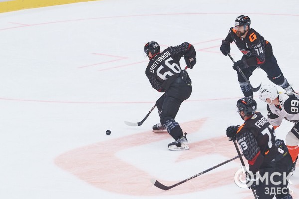 Заклевали "тигров". "Авангард" одержал первую победу в новом сезоне