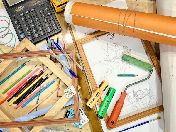 Плоские шедевры: в Омске выбрали лучшие кадры с магией инженерии и творчества