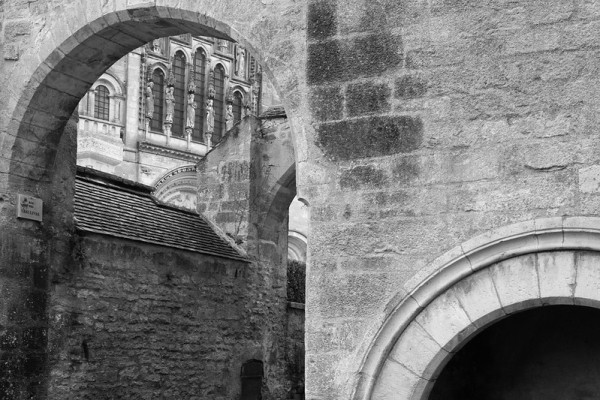 Слепые пятна и guilty pleasure. Архитектурная фотография как способ раскрывать невидимое, а не страдать по ушедшему