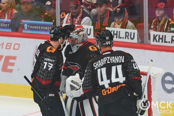 Оборона бьёт атаку. "Ястребы" начали сезон с поражения