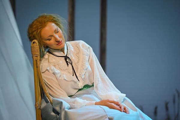 Анна Ходюн о звании Заслуженной артистки и ролях, которые меняют состав крови