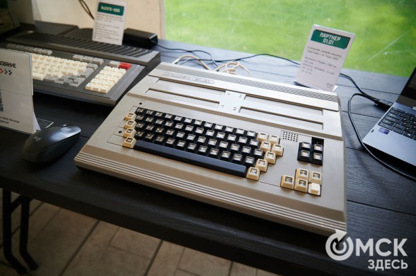 Движение вперёд: начало "ОмФеста-2025" - экспедиция в мир стартапов и неограниченных возможностей