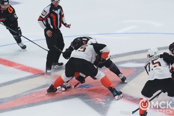 Заклевали "тигров". "Авангард" одержал первую победу в новом сезоне