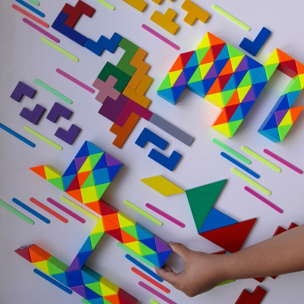 Плоские шедевры: в Омске выбрали лучшие кадры с магией инженерии и творчества