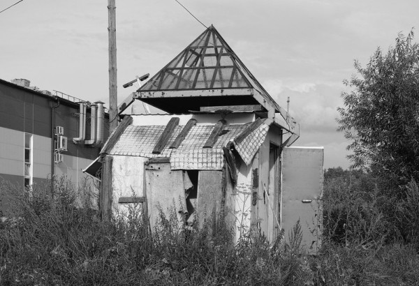 Слепые пятна и guilty pleasure. Архитектурная фотография как способ раскрывать невидимое, а не страдать по ушедшему