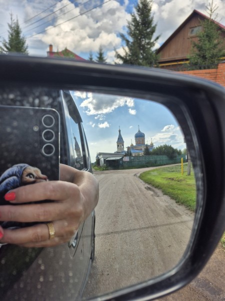 Колесница, крылья любви и Муфаса. Семья из Омска совершила необычное путешествие во Владивосток и обратно