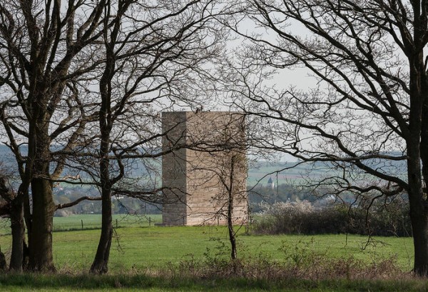 Слепые пятна и guilty pleasure. Архитектурная фотография как способ раскрывать невидимое, а не страдать по ушедшему