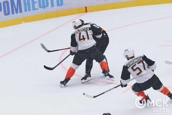 Заклевали "тигров". "Авангард" одержал первую победу в новом сезоне