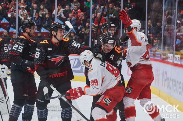 "Авангард" впервые в сезоне выиграл у "Автомобилиста"  