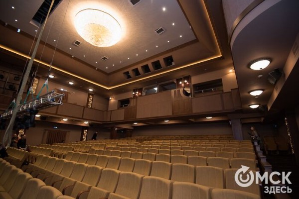 От подсветки здания до "воскрешения" спектаклей. "Галёрка" поделилась планами на новый сезон