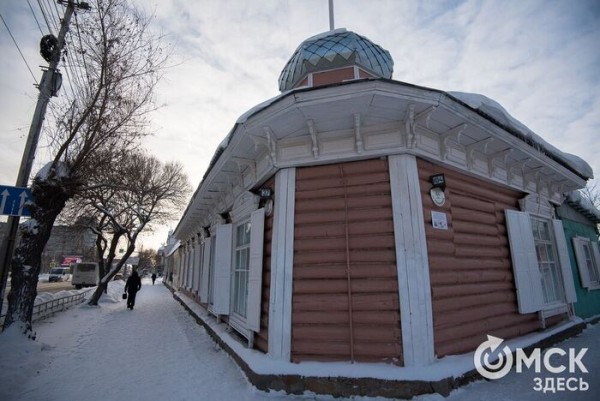 Деревянный особняк с кистями и полусолнцами получил шанс стать памятником
