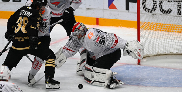 "Авангард" уступил аутсайдеру Восточной конференции в день 75-летия омского хоккея "Авангард" уступил аутсайдеру Восточной конференции в день 75-летия омского хоккея